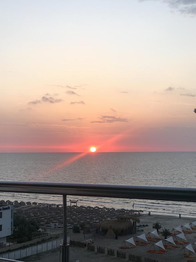 Summerland Sunrise Apartment Mamaia