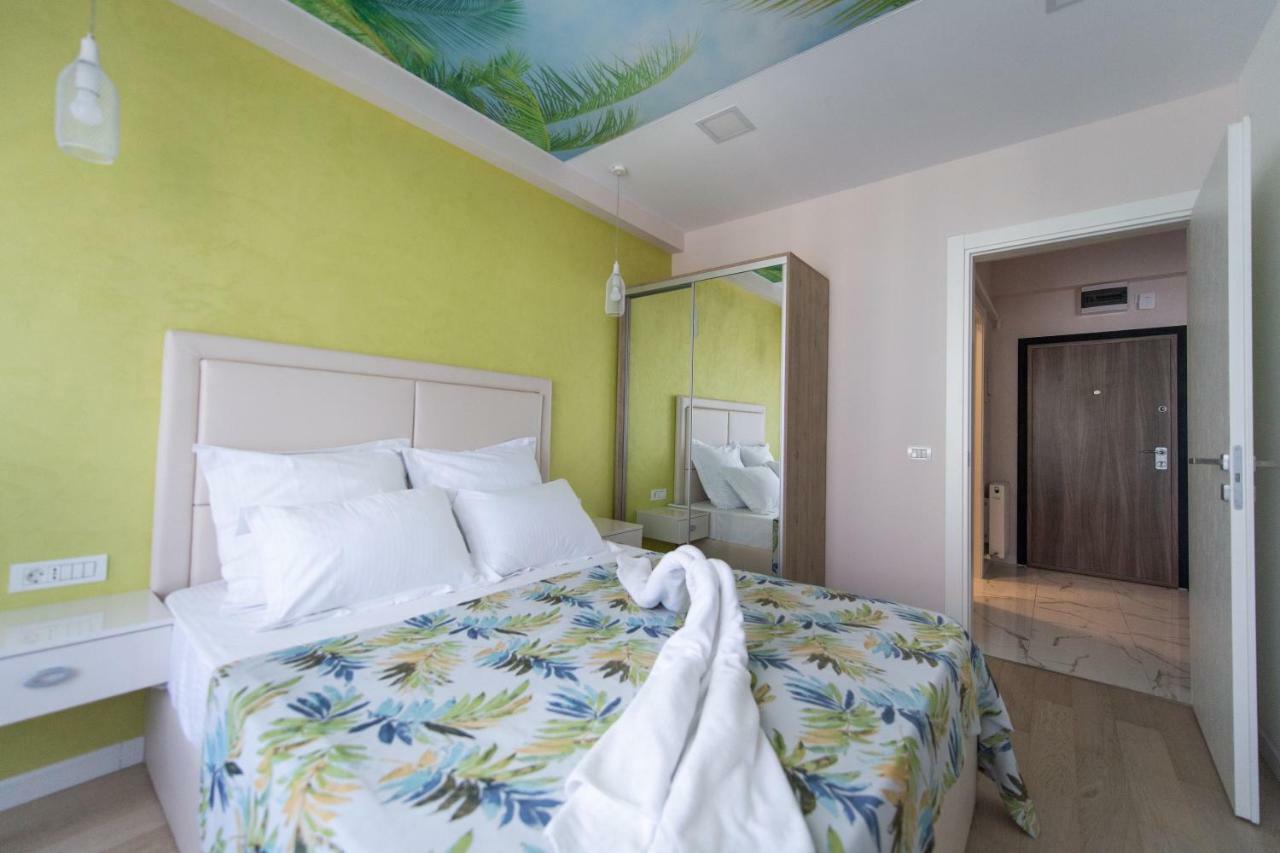 Summerland Sunrise Apartment